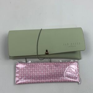 Ted Baker Mint Green Soft Eyeglasses Case with lens cloth